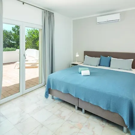 빌라 Super 4 Bedroom At Clube Atlantico With Heated Private Pool Air Conditioning And Wifi *