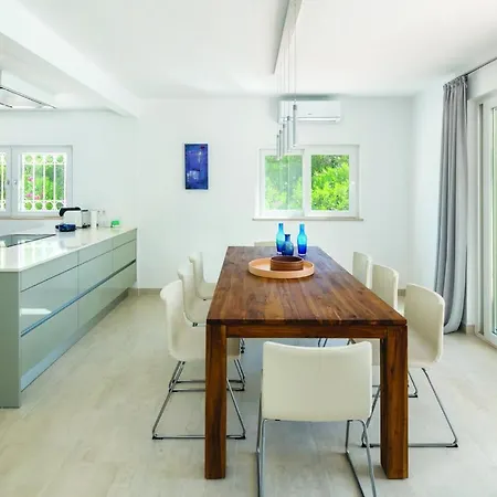 Super 4 Bedroom At Clube Atlantico With Heated Private Pool Air Conditioning And Wifi Villa Carvoeiro (Lagoa)